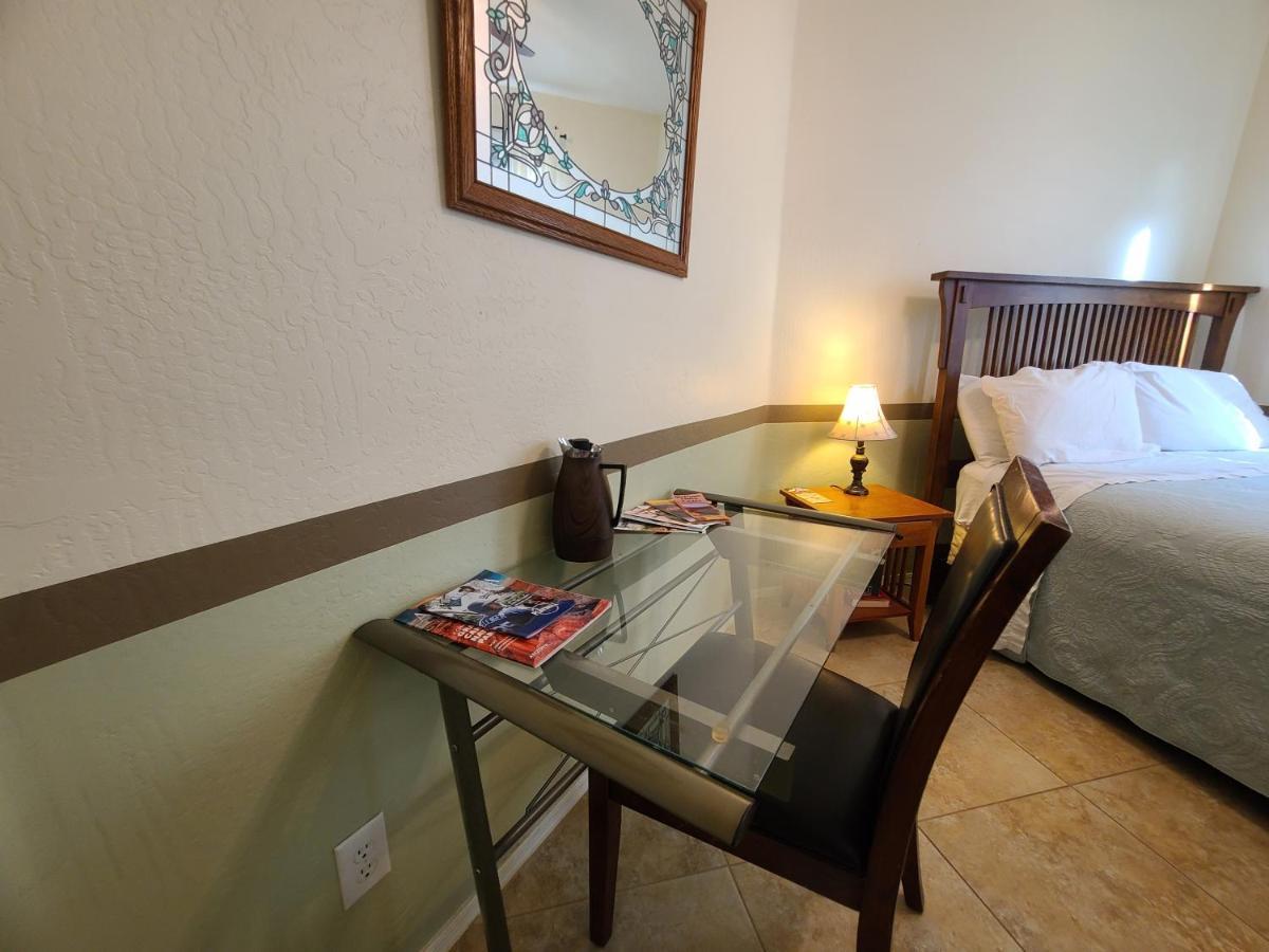 Phoenix Home Near Freeways And Airport Екстер'єр фото